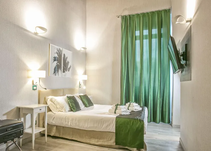 History 4* Roma