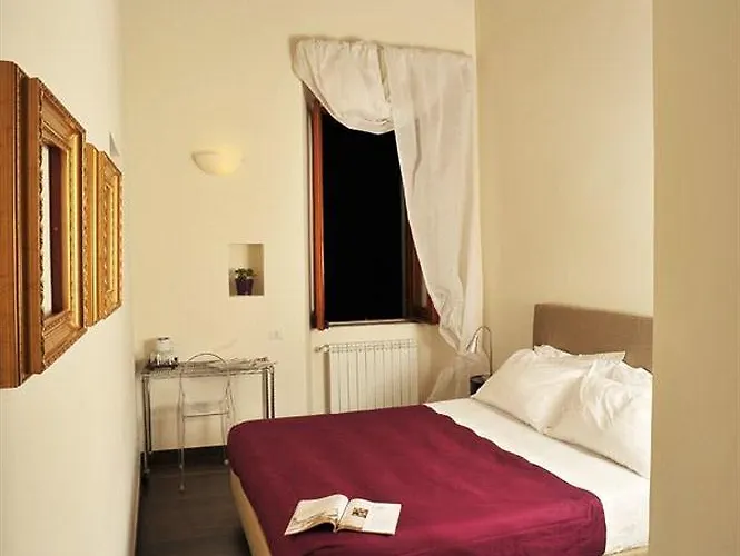 History 4* Roma